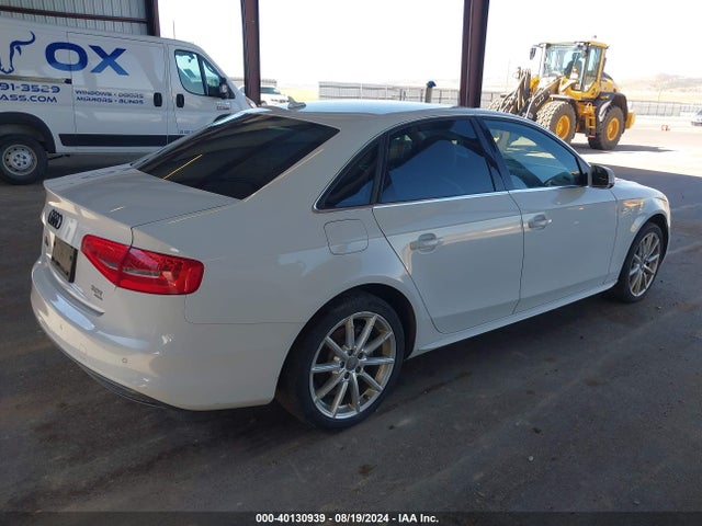 Audi A4 2.0t Premium 2014 WAUFFAFLXEN017833 Image 4
