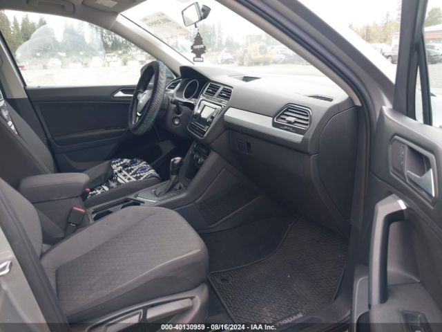 3VV1B7AX3KM164329 Volkswagen Tiguan 2.0t S