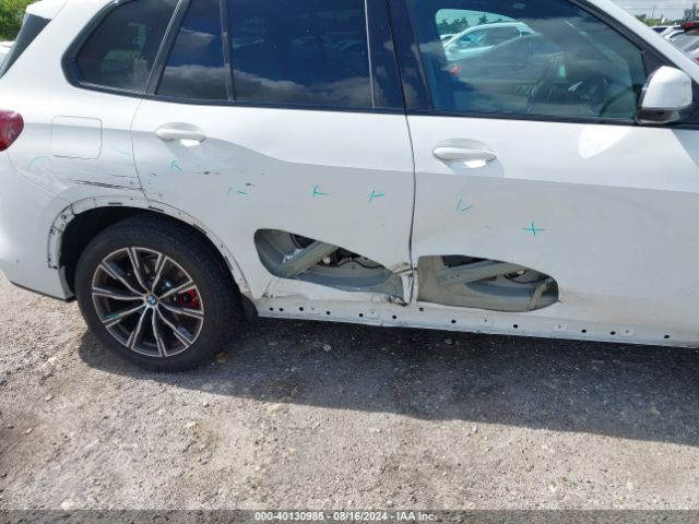 5UXCR4C05N9K35131 BMW X5 Sdrive40i