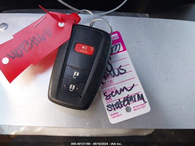 Toyota PRIUS XLE 2019 JTDKARFU2K3085851 Image 11
