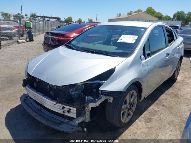 Toyota PRIUS XLE 2019 JTDKARFU2K3085851 Image 2
