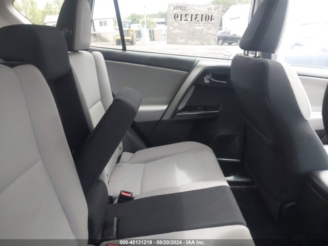Toyota Rav4 Adventure/xle 2018 2T3RFREV3JW782189 Image 8