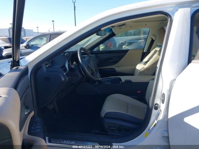 58ADA1C16MU012505 Lexus ES 300H