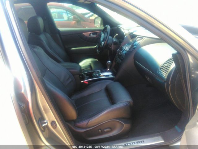 JN8CS1MU9FM380892 Infiniti QX70