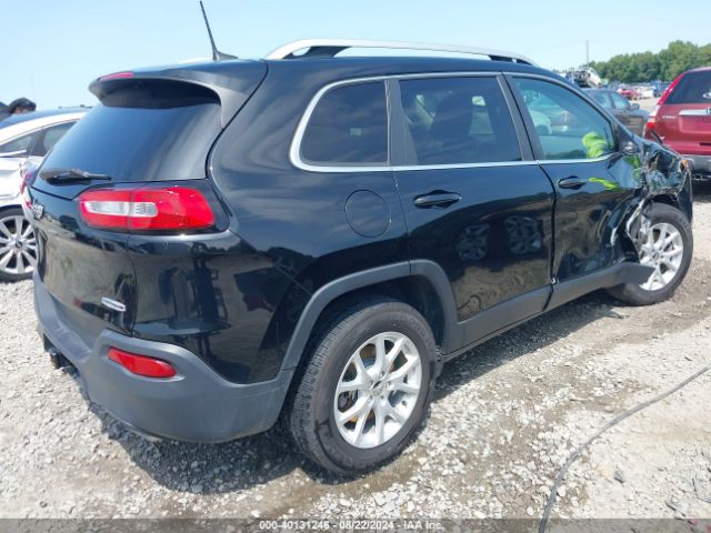 1C4PJMCS7HD219932 Jeep Cherokee Latitude 4x4