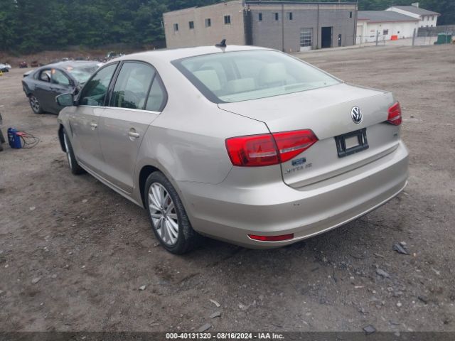 3VWD17AJ5FM255387 Volkswagen Jetta 1.8t Se