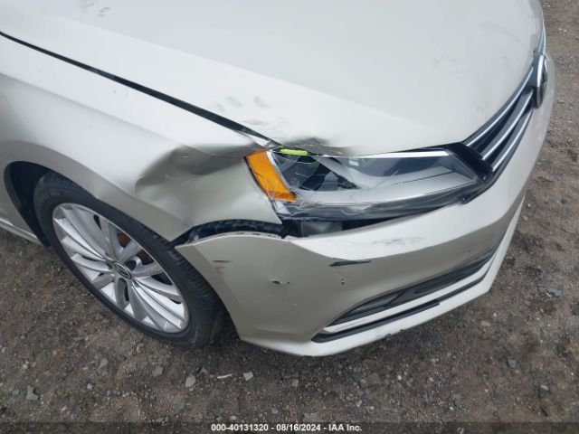3VWD17AJ5FM255387 Volkswagen Jetta 1.8t Se