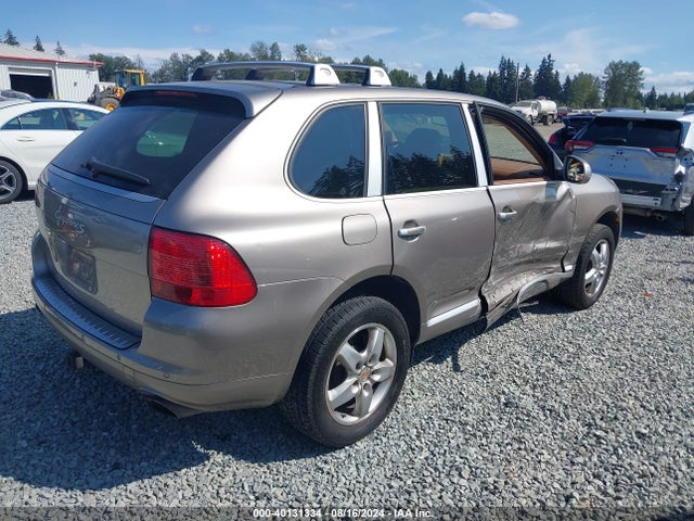 2005 PORSCHE CAYENNE WP1AB29P85LA63457 Photo 3