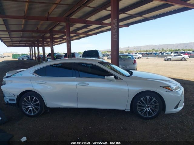 58AD11D19MU002601 Lexus ES 250