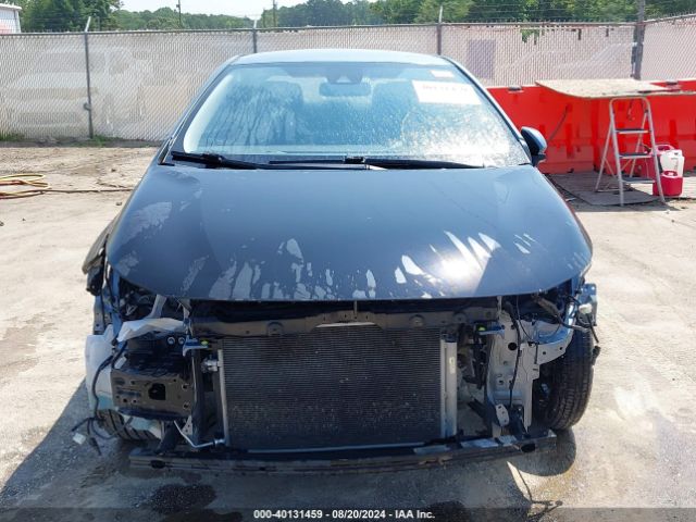 JTDEPRAE2LJ041907 Toyota COROLLA LE