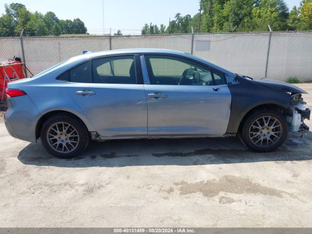 JTDEPRAE2LJ041907 Toyota COROLLA LE