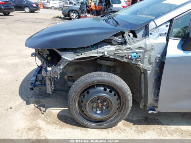 JTDEPRAE2LJ041907 Toyota COROLLA LE