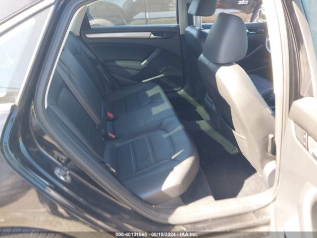 1VWAT7A3XEC090743 Volkswagen Passat 1.8t Wolfsburg Edition