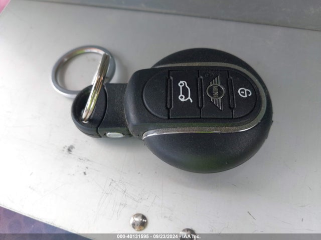 2019 MINI COUNTRYMAN WMZYT5C50K3G92893 Photo 10