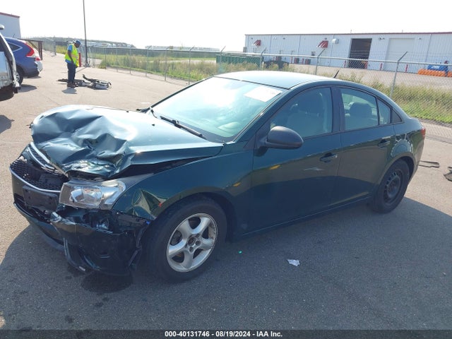 Chevrolet Cruze Ls Manual 2014 1G1PB5SH8E7307190 Image 2