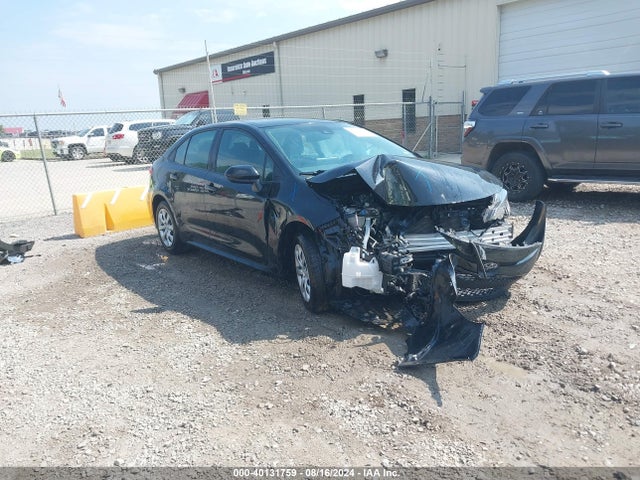 Toyota COROLLA LE 2022 5YFEPMAE1NP313350 main image