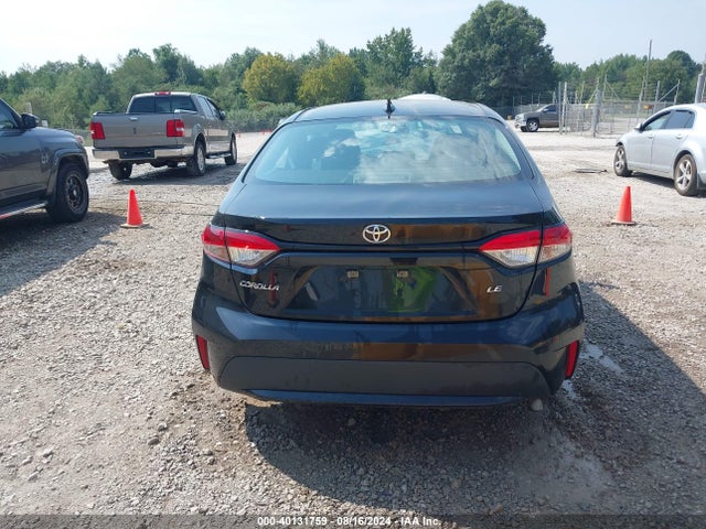 Toyota COROLLA LE 2022 5YFEPMAE1NP313350 Image 17