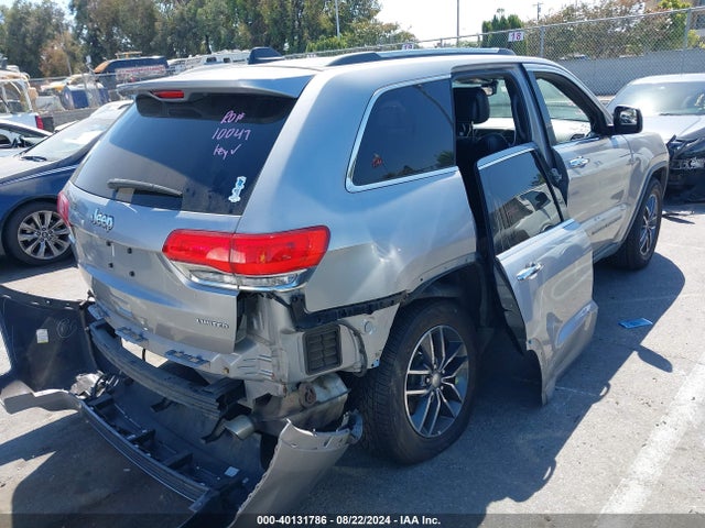 1C4RJEBG8JC157125 Jeep Grand Cherokee Limited 4x2