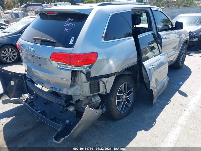 1C4RJEBG8JC157125 Jeep Grand Cherokee Limited 4x2