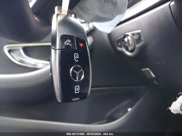 Mercedes-Benz E 300 2018 WDDZF4JB0JA378947 Image 11