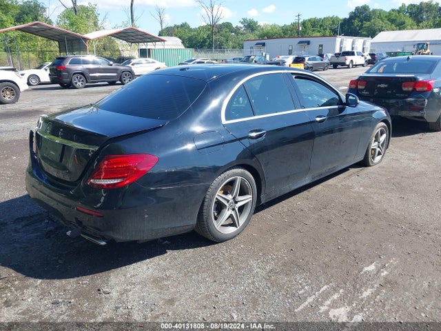 WDDZF4JB0JA378947 Mercedes-Benz E 300
