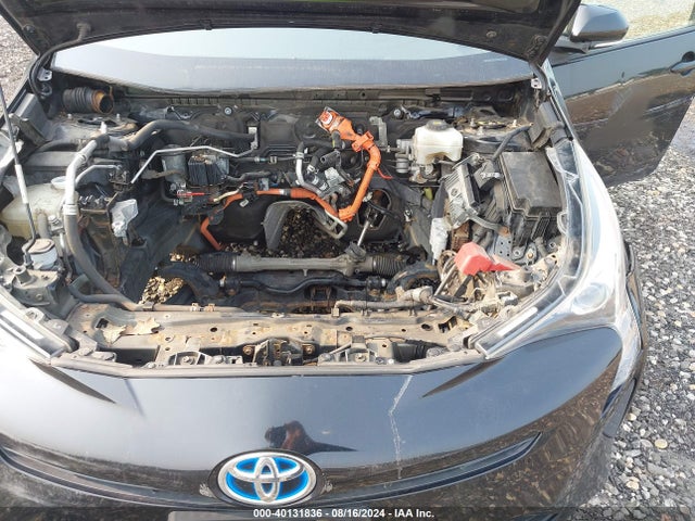 Toyota Prius Two 2016 JTDKBRFUXG3005622 Image 10