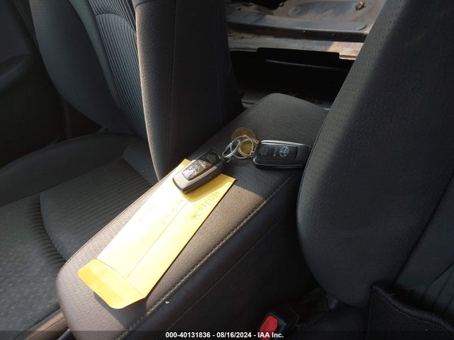 Toyota Prius Two 2016 JTDKBRFUXG3005622 Image 11