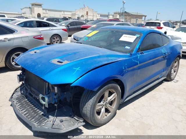 Ford Mustang Ecoboost Fastback 2020 1FA6P8TH0L5187906 Image 2