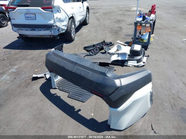 2T3C1RFV2MW147570 Toyota Rav4 Xle Premium
