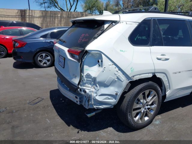2T3C1RFV2MW147570 Toyota Rav4 Xle Premium