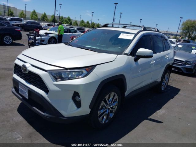 2T3C1RFV2MW147570 Toyota Rav4 Xle Premium