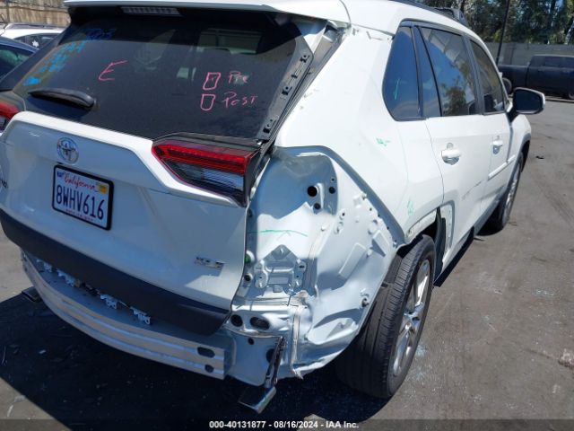 2T3C1RFV2MW147570 Toyota Rav4 Xle Premium