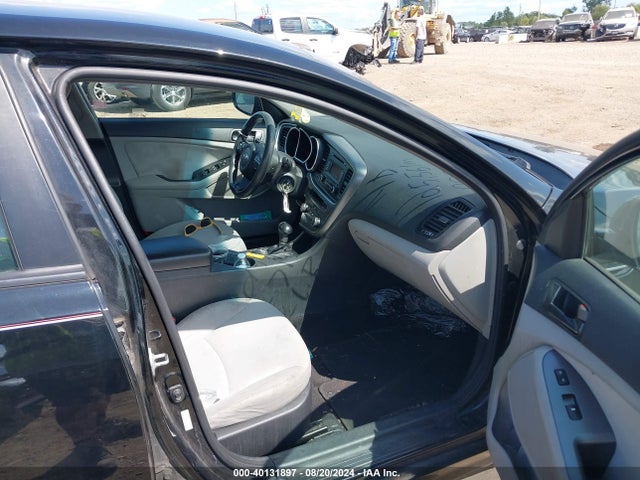 KIA Optima Lx 2015 KNAGM4A71F5617132 Image 5