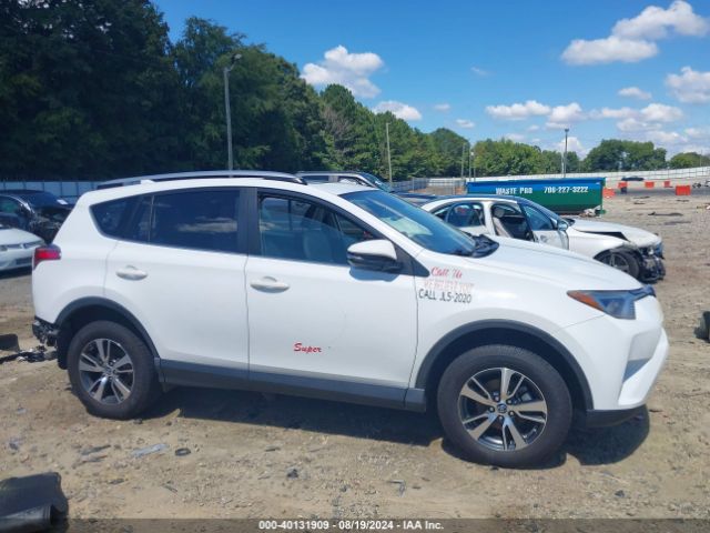 JTMWFREV2JJ152343 Toyota Rav4 Xle