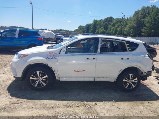 JTMWFREV2JJ152343 Toyota Rav4 Xle