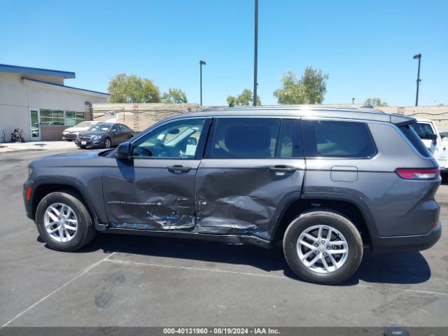 1C4RJJAG3N8552848 Jeep Grand Cherokee L Laredo 4x2