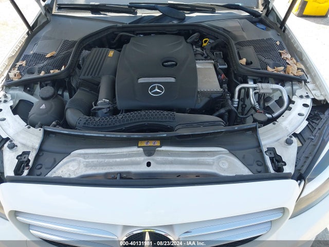 Aukcja sprzedaży 2018 Mercedes-benz C 300 4matic, vin: 55SWF4KB5JU274925, numer aukcji: 40131981