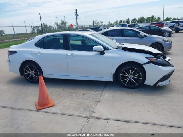 4T1S11AK8RU210570 Toyota CAMRY SE