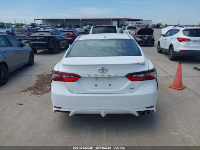 4T1S11AK8RU210570 Toyota CAMRY SE