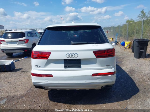 WA1LHAF73JD047477 Audi Q7 2.0t Premium
