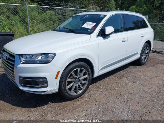 WA1LHAF73JD047477 Audi Q7 2.0t Premium