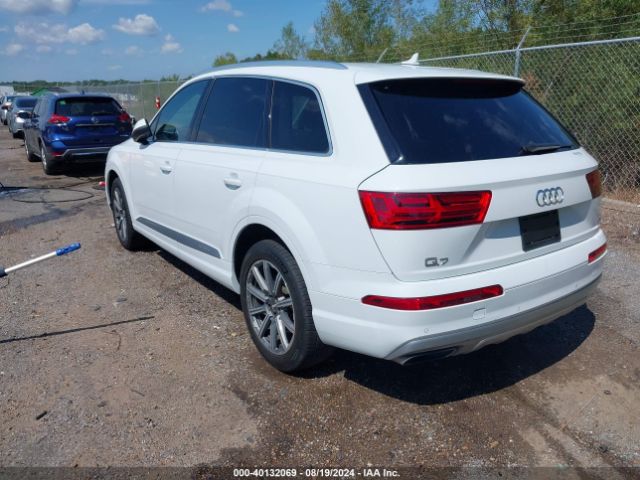 WA1LHAF73JD047477 Audi Q7 2.0t Premium
