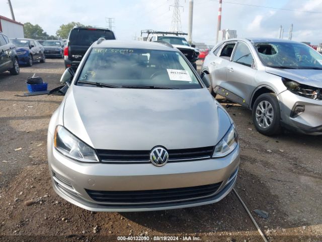 3VW017AU0HM508143 Volkswagen Golf Sportwagen Tsi S