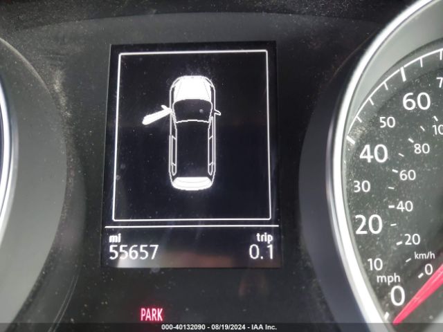 3VW017AU0HM508143 Volkswagen Golf Sportwagen Tsi S