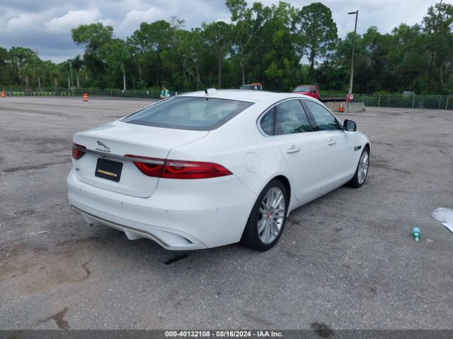 2021 JAGUAR XF SAJBG4FX8MCY90074 Photo 3