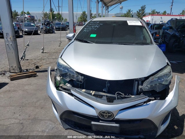 Toyota COROLLA SE 2017 5YFBURHE0HP691856 Image 12