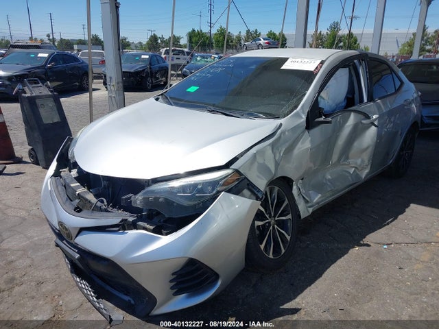 Toyota COROLLA SE 2017 5YFBURHE0HP691856 Image 2