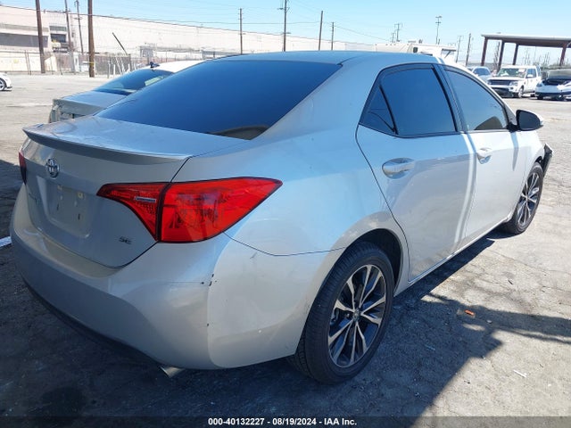 Toyota COROLLA SE 2017 5YFBURHE0HP691856 Image 4