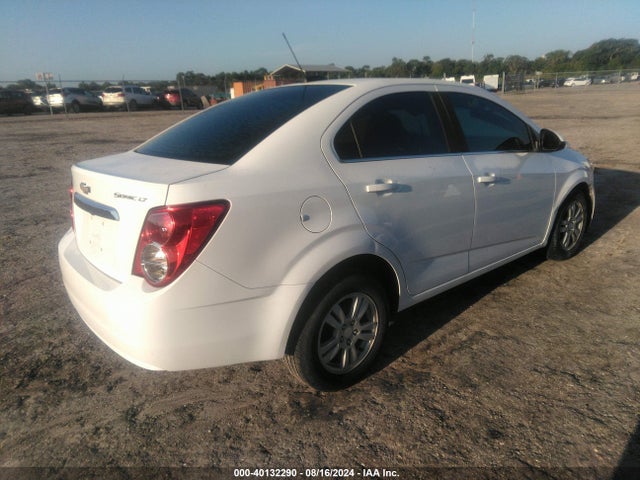 Chevrolet Sonic Lt Auto 2015 1G1JC5SH1F4145747 Image 4