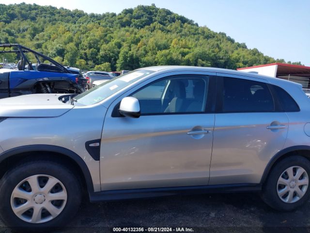 JA4APUAU8MU020353 Mitsubishi OUTLANDER SPORT
